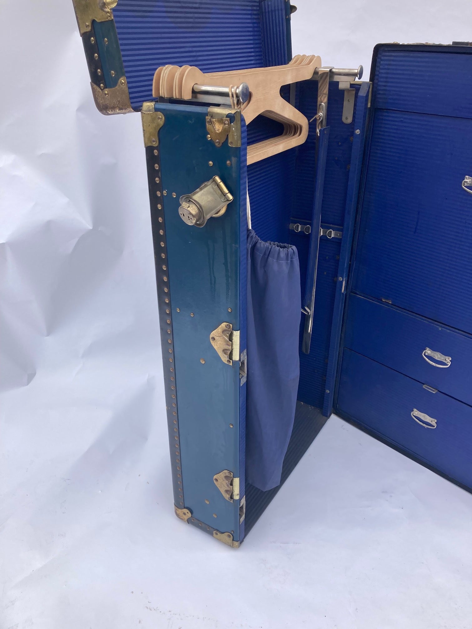 "THE VICTOR" Steamer Trunk / wardrobe, 1920's - Room Four