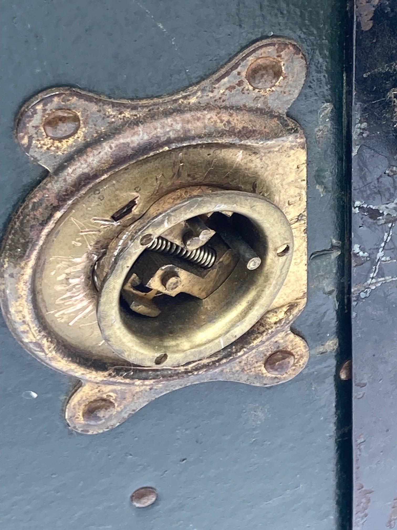 "THE VICTOR" Steamer Trunk / wardrobe, 1920's - Room Four