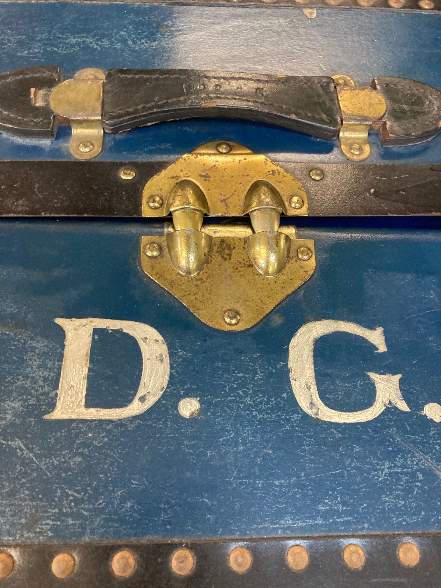 "THE VICTOR" Steamer Trunk / wardrobe, 1920's - Room Four