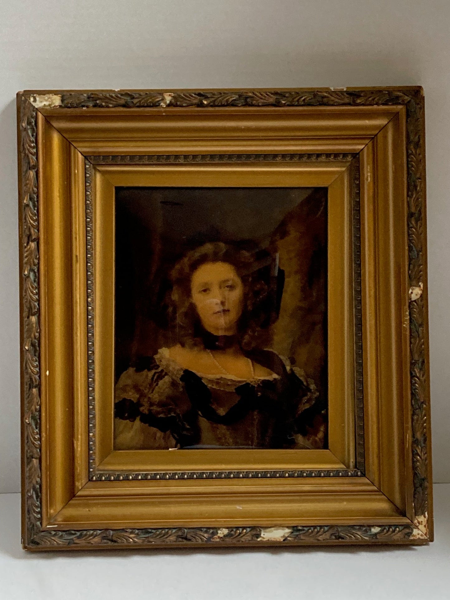 Victorian Lady Chrystoleum - Room Four