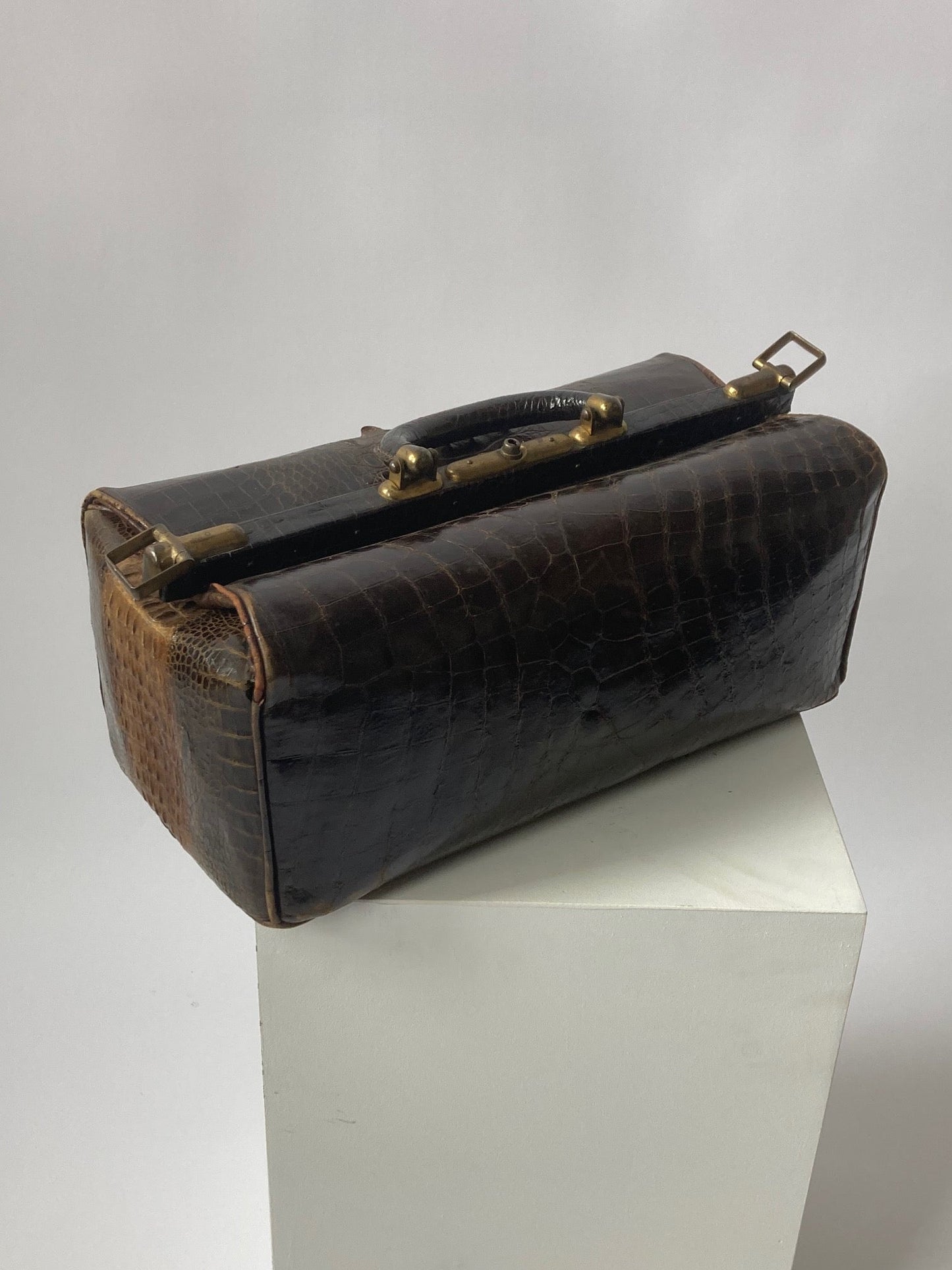 Gladstone Bag - Crocodile - Room Four