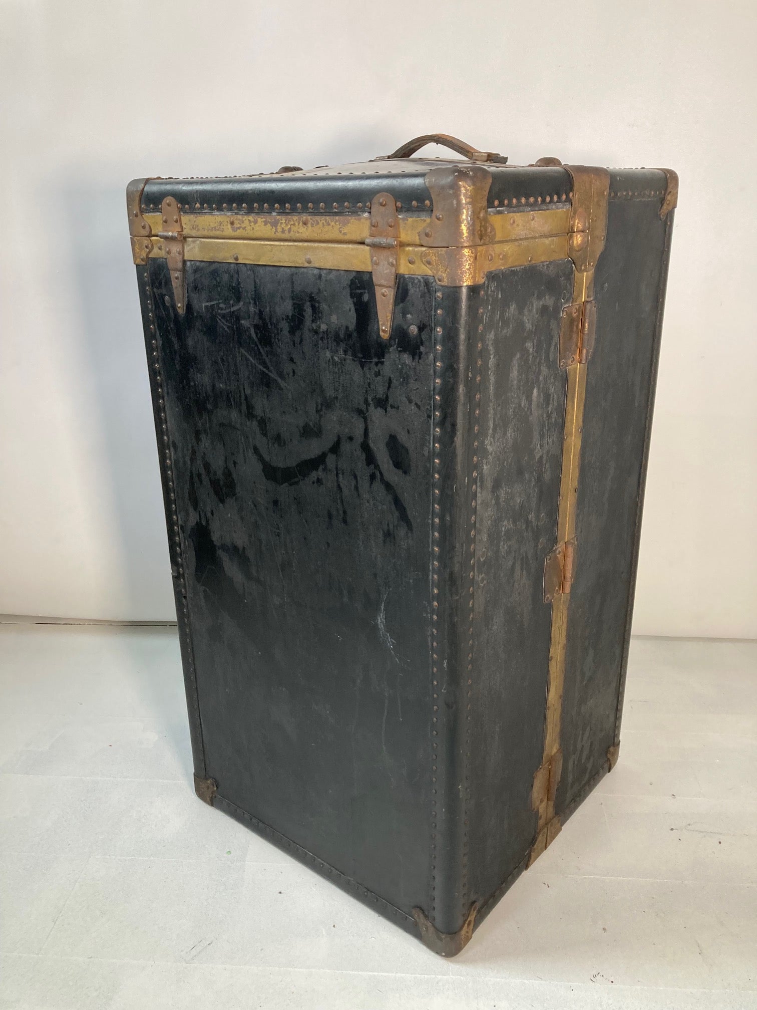 Steamer Trunk / wardrobe, 1920's - Room Four