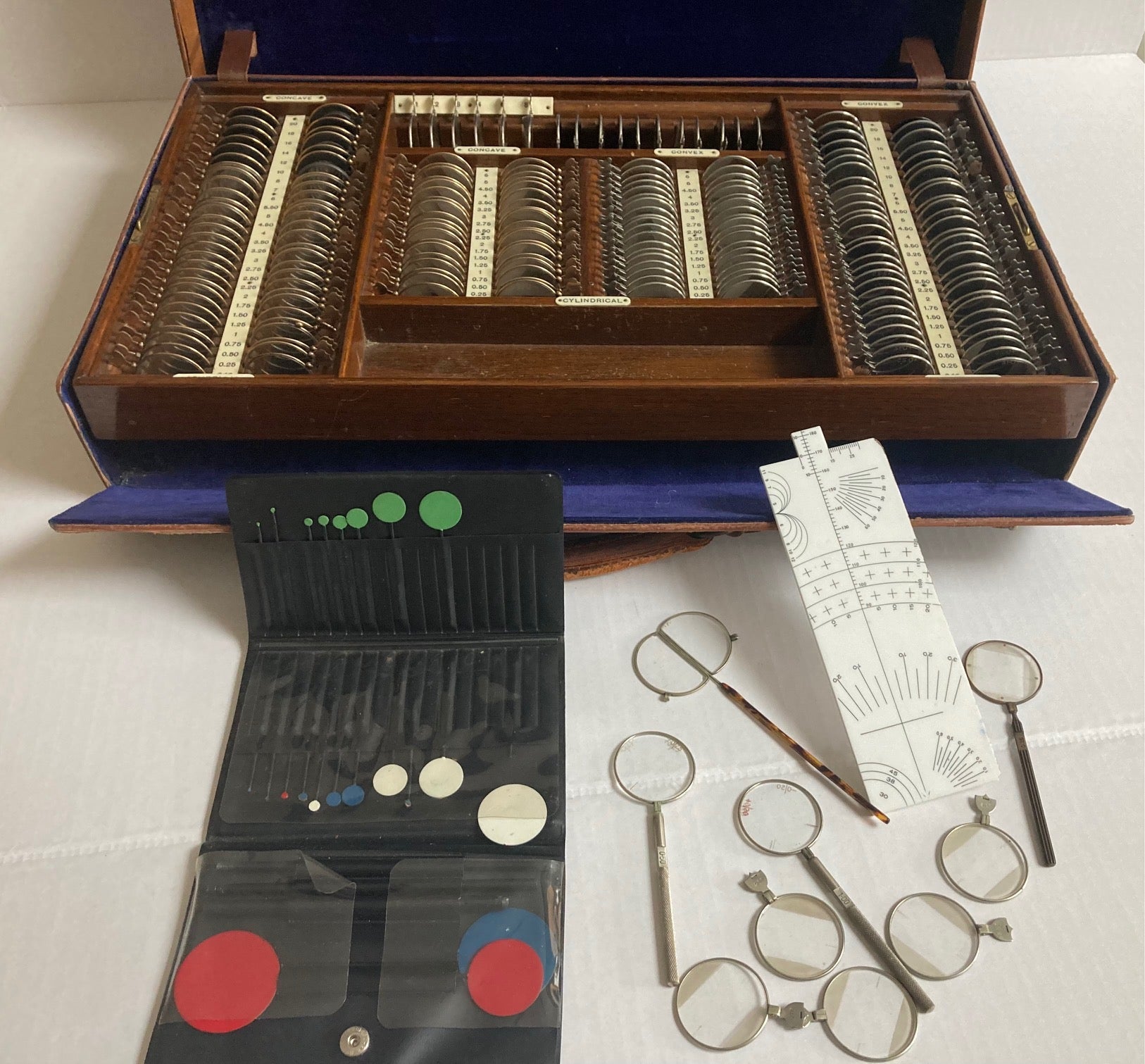 Cased Optometrist Set - Room Four