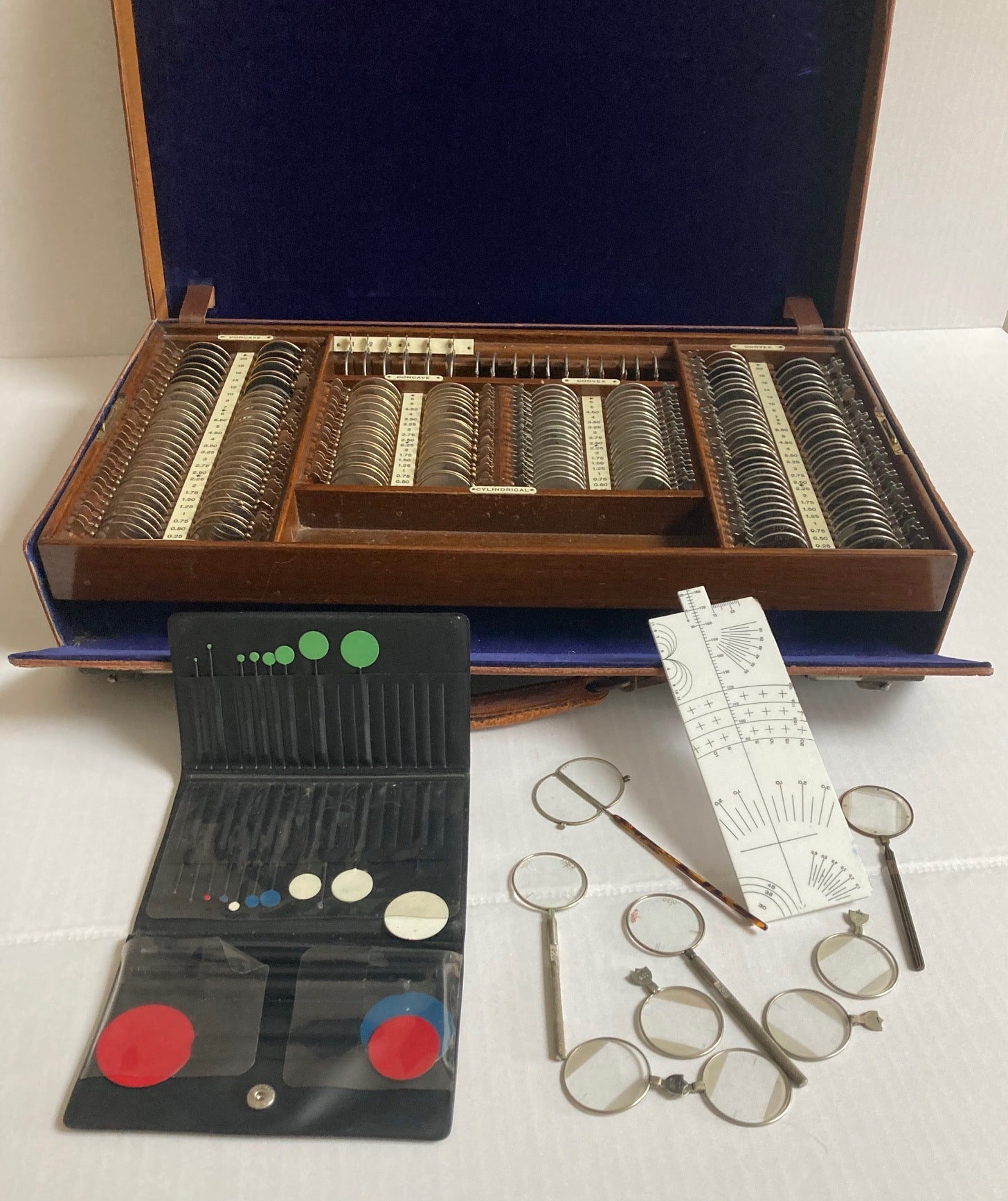 Cased Optometrist Set - Room Four