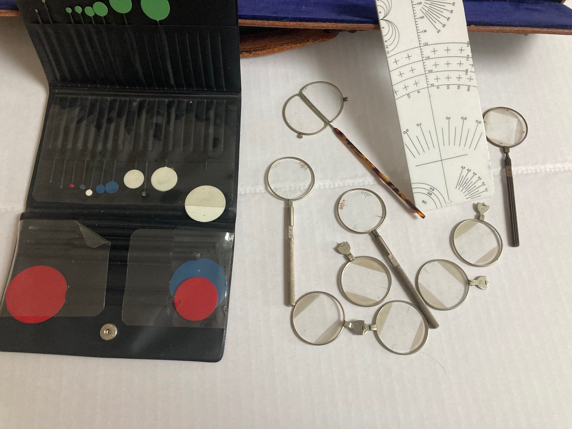 Cased Optometrist Set - Room Four