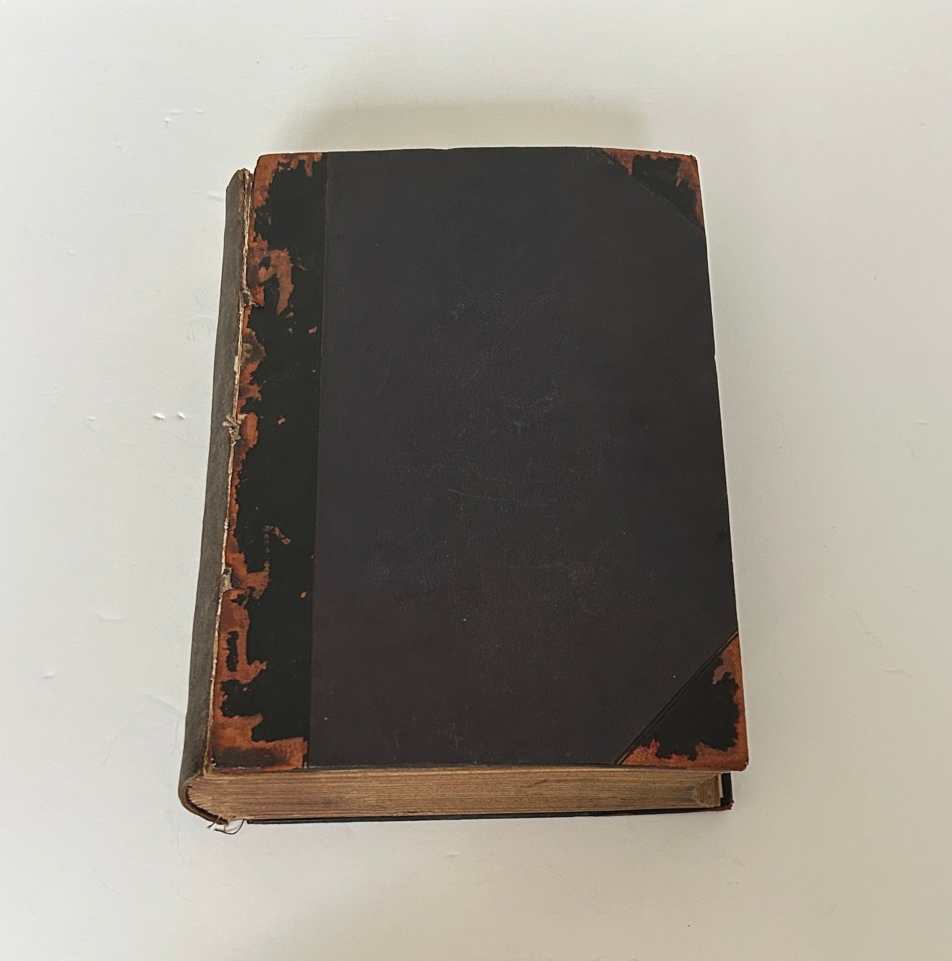 The Building News and Engineering Journal Volume The Eighty Eighth - Architecture Antique Book - Room Four
