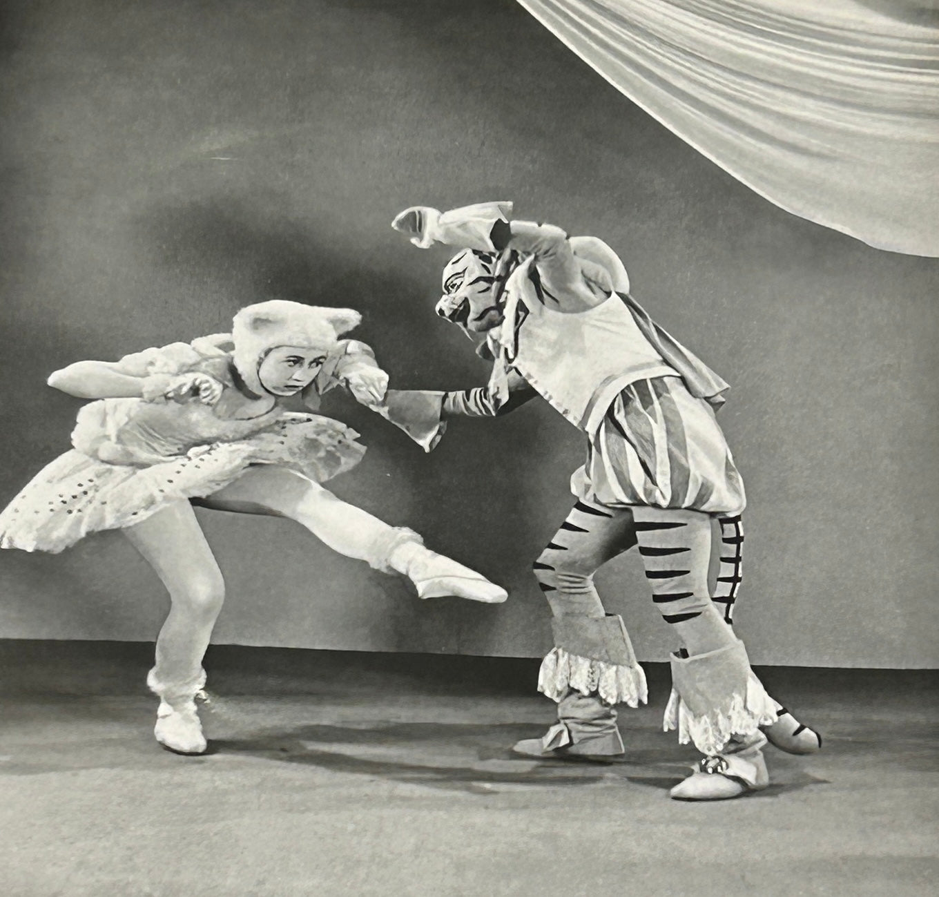 Vintage 1930’s Sadlers Wells Ballet Prints - Room Four