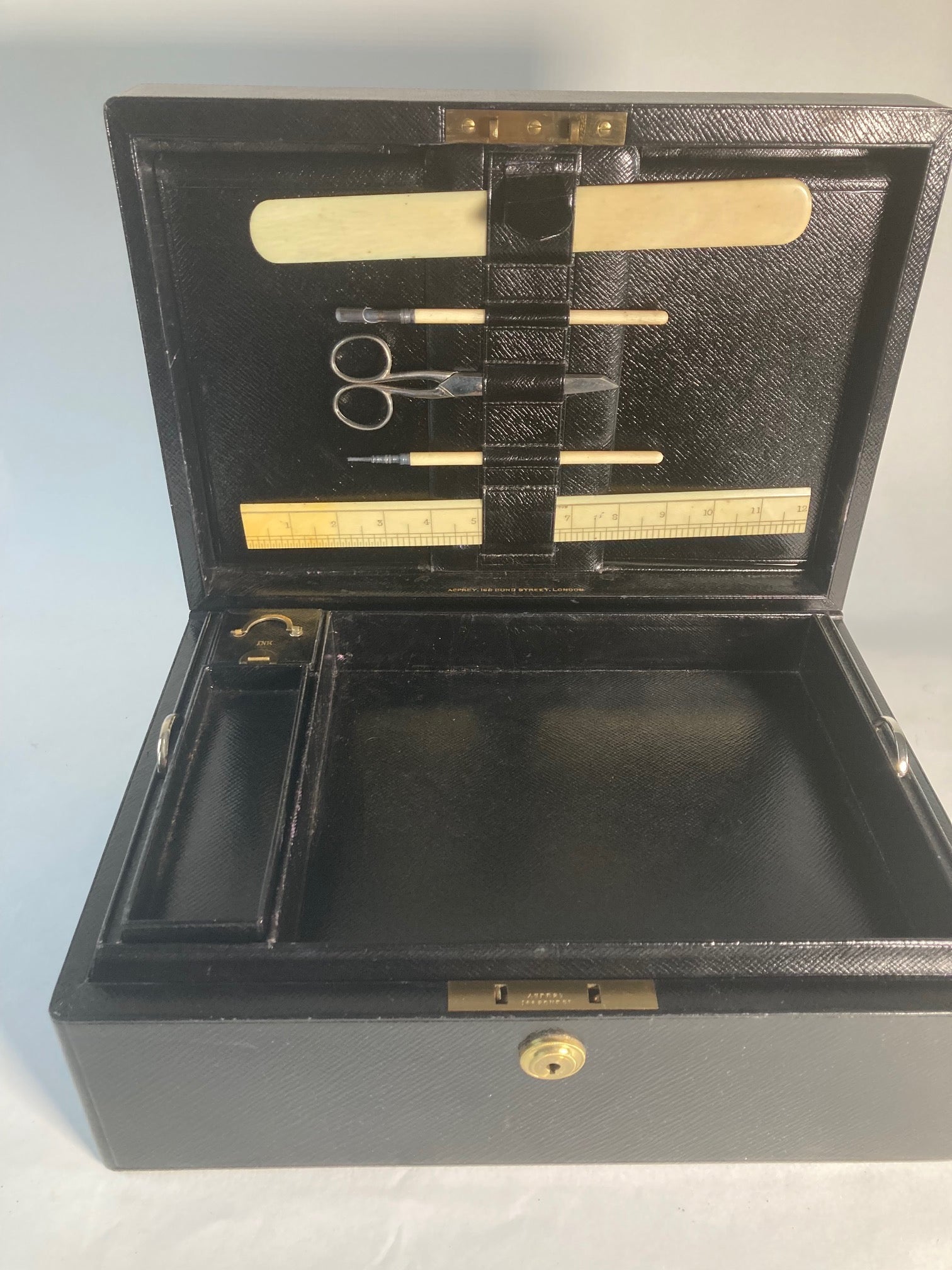 CAPT. ADAMSON'S DOCUMENT BOX - Asprey, London - Room Four