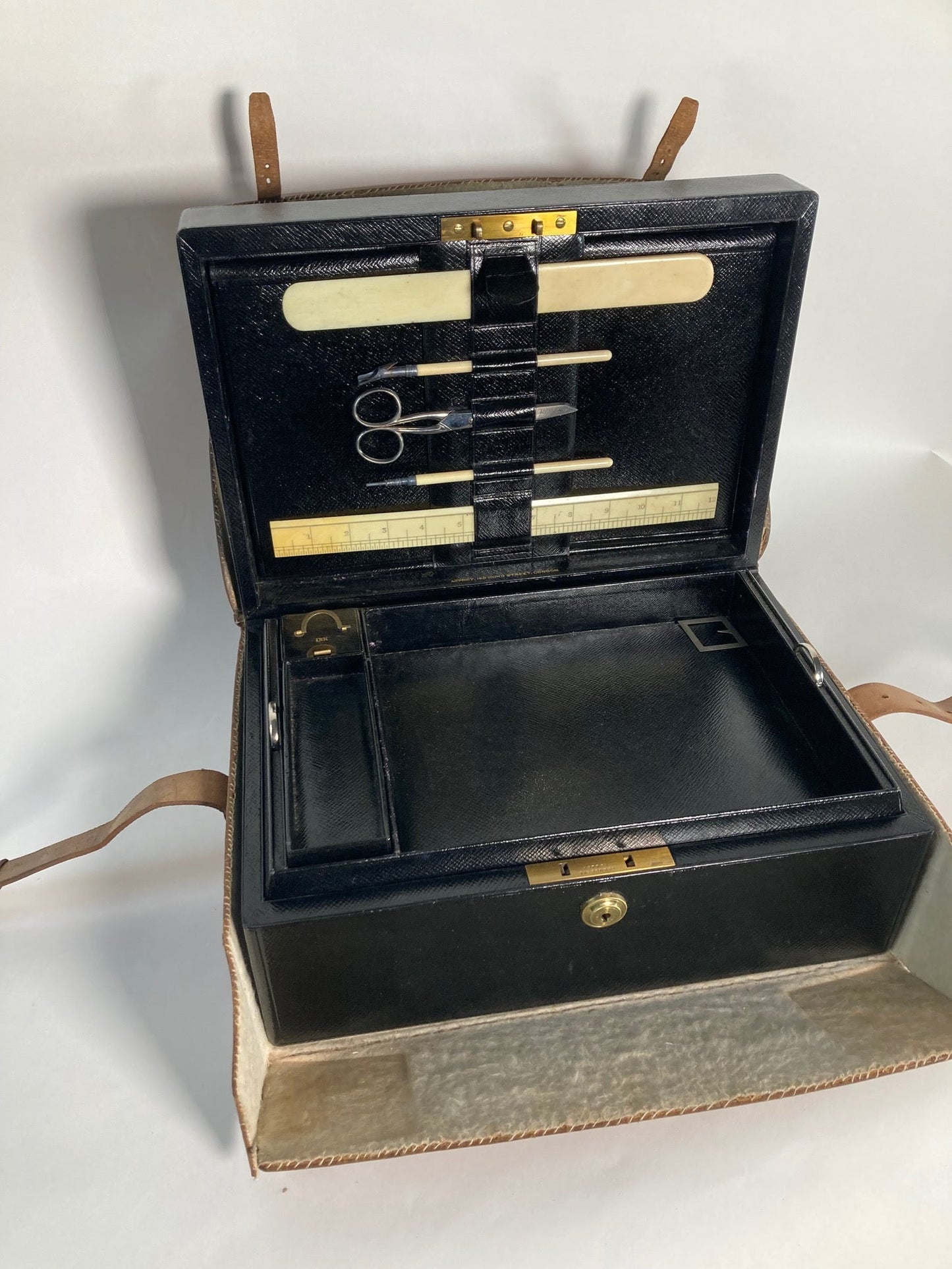 CAPT. ADAMSON'S DOCUMENT BOX - Asprey, London - Room Four