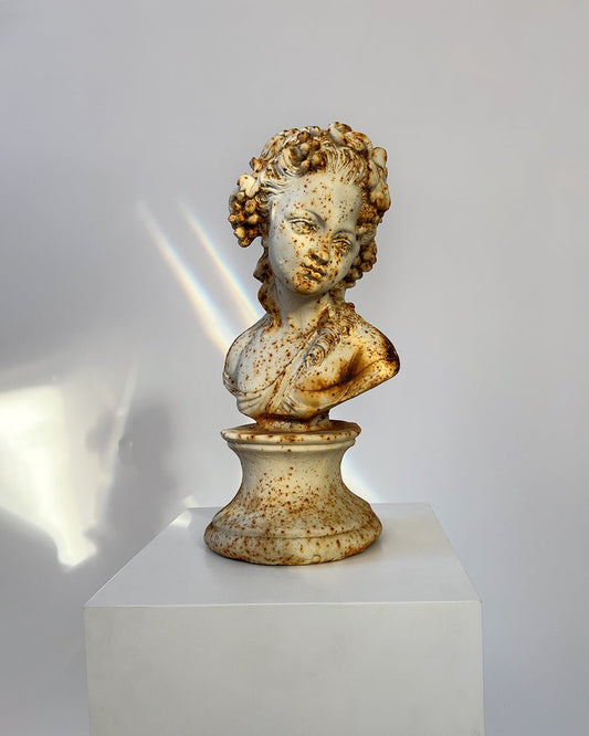 Garden Bust - La Jeune Fille - Room Four