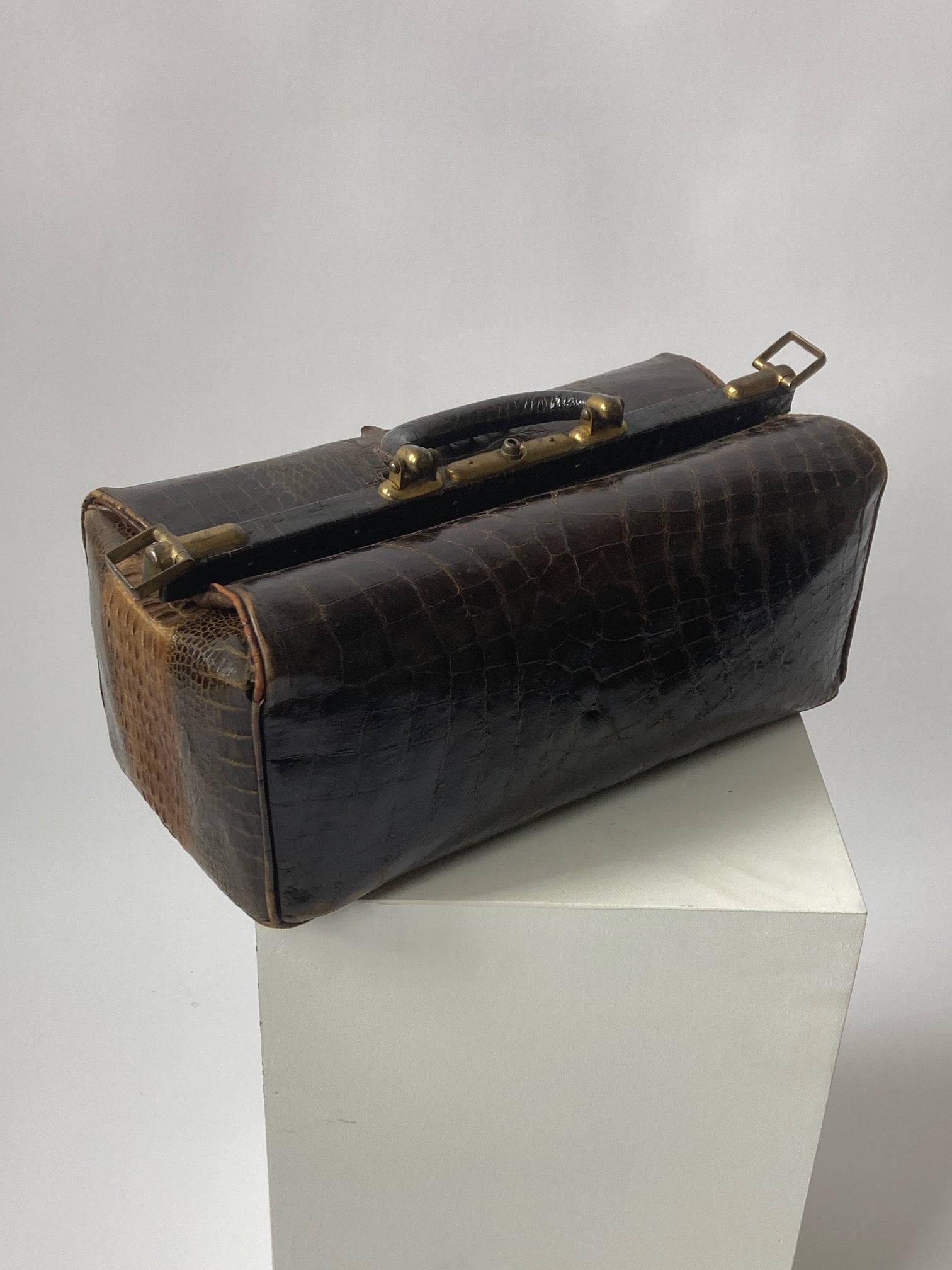 Gladstone Bag - Crocodile - Room Four