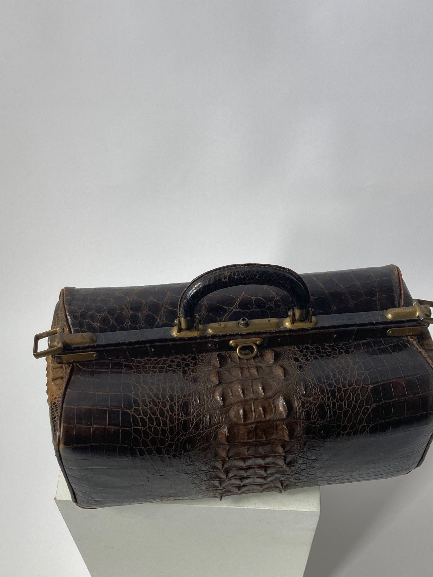Gladstone Bag - Crocodile - Room Four